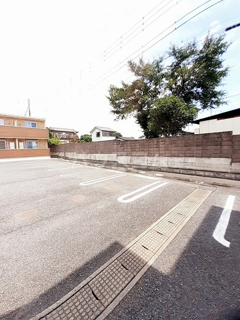 15/27 駐車場