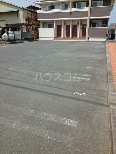 14/22 駐車場