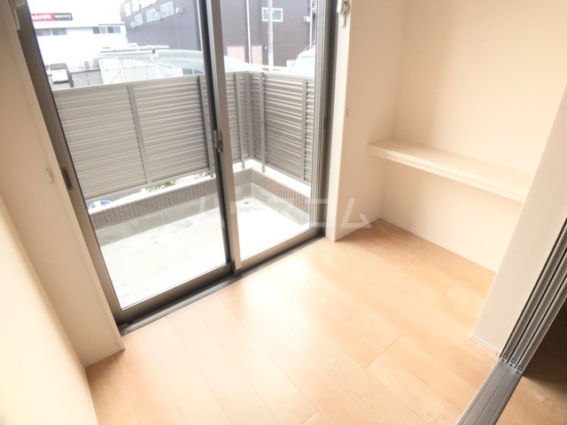 14/18 バルコニー