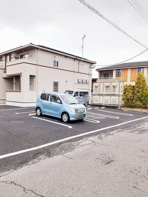 26/30 駐車場