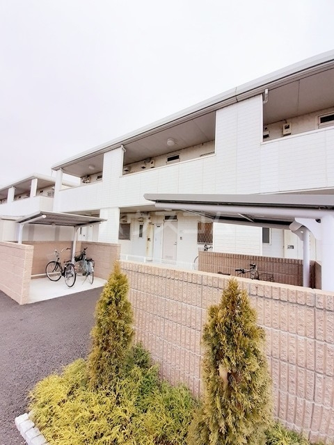 19/28 エントランス