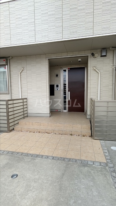 2/11 エントランス