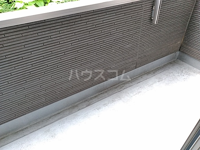 23/30 バルコニー