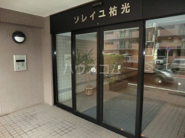 13/23 エントランス