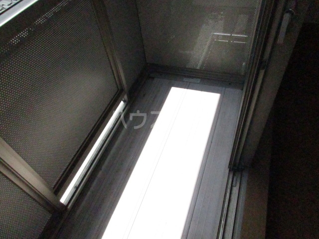 17/30 バルコニー