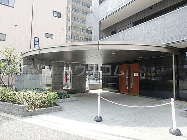 17/22 エントランス