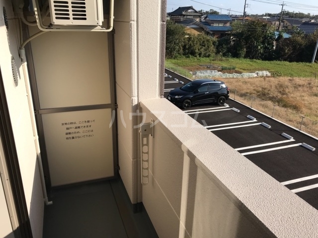 17/23 バルコニー