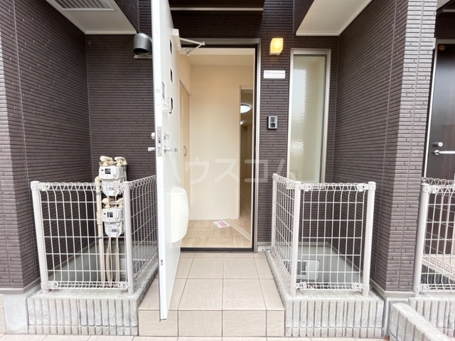 22/24 エントランス