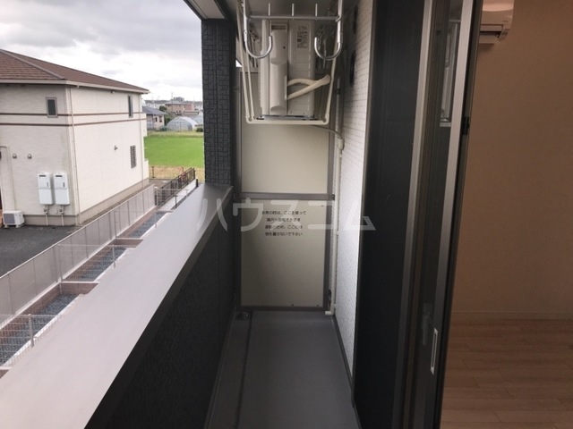 18/22 バルコニー