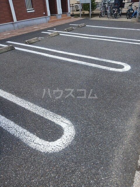 2/8 駐車場