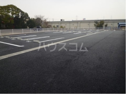 14/20 駐車場
