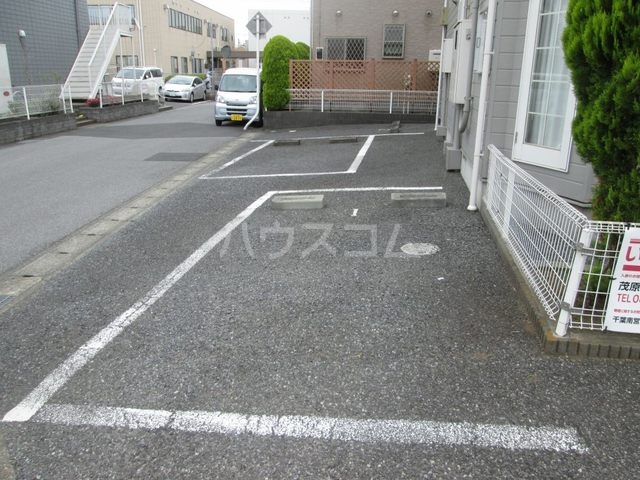 15/21 駐車場