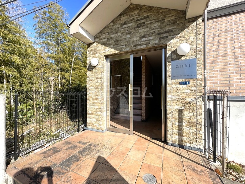 13/20 エントランス