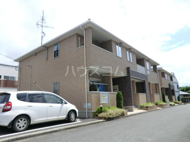 18/28 エントランス