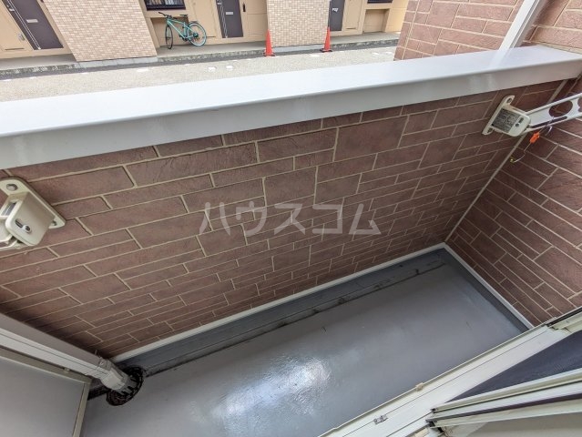 23/30 バルコニー