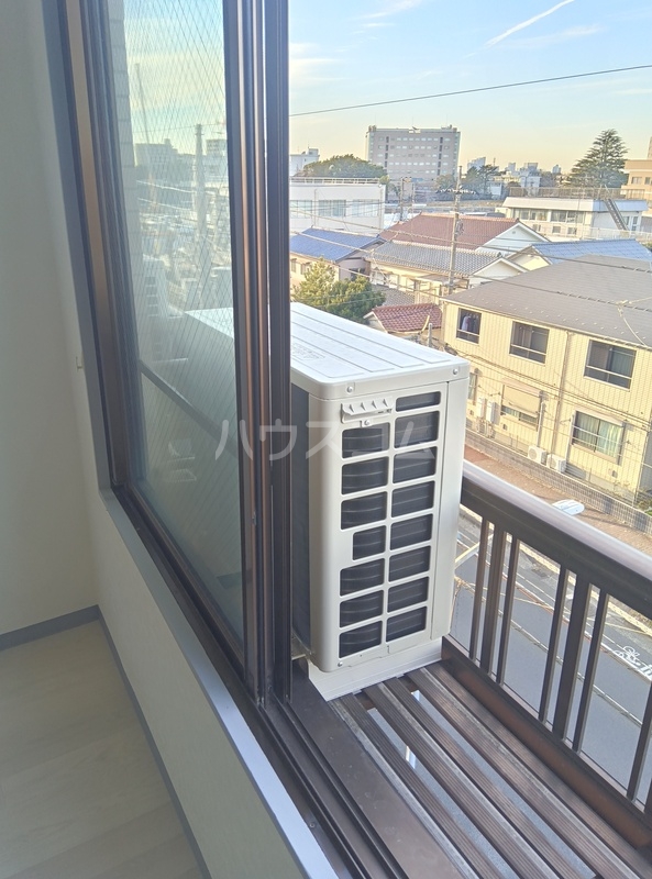 13/23 バルコニー