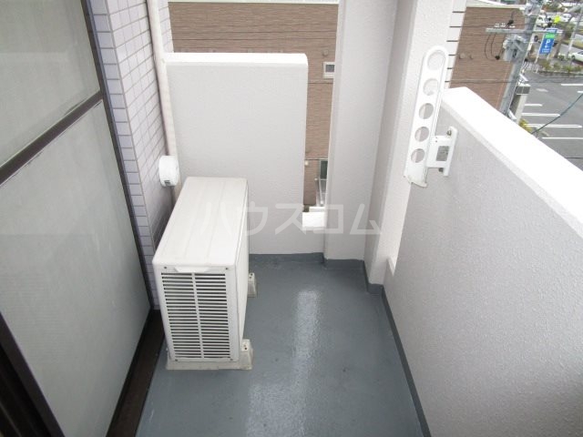 19/30 バルコニー