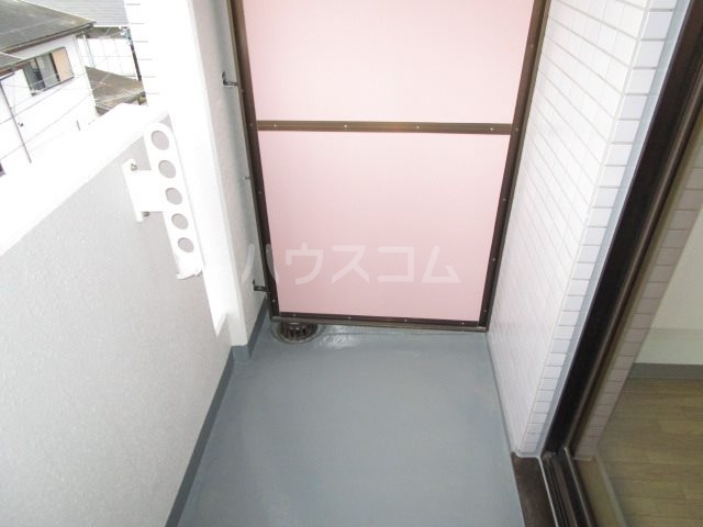 20/30 バルコニー