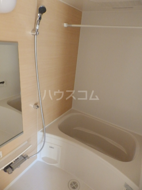 18/30 浴室