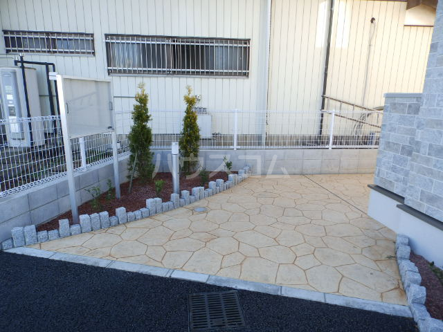 3/5 エントランス