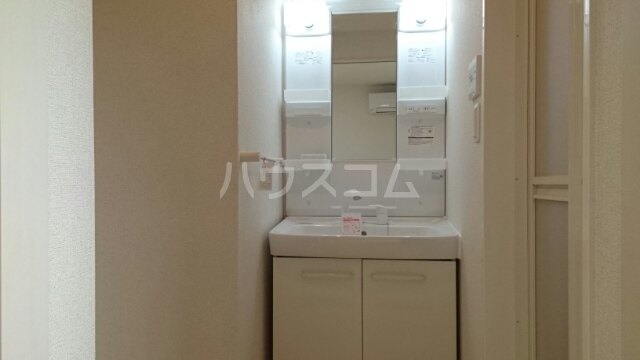 15/30 洗面