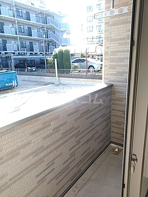 20/30 バルコニー