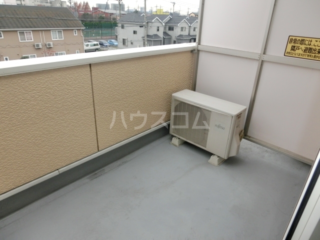 13/30 バルコニー