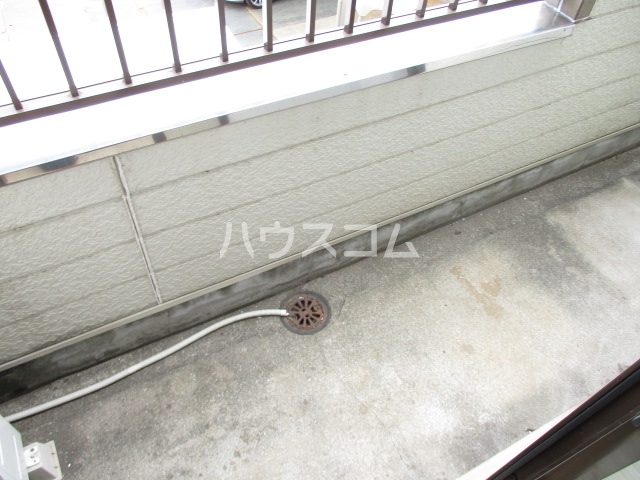 18/28 バルコニー