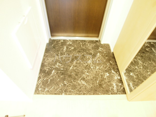 7/30 玄関