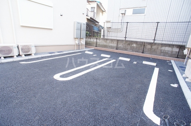 2/11 駐車場