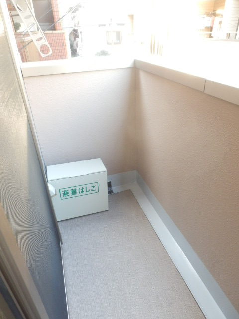 20/30 バルコニー