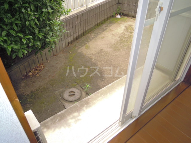 15/26 バルコニー