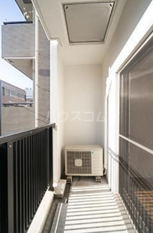 14/21 バルコニー