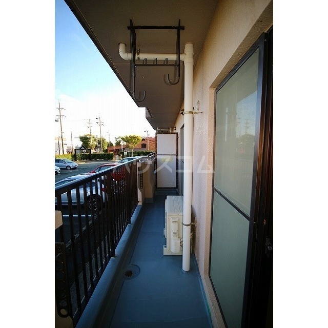 20/30 バルコニー