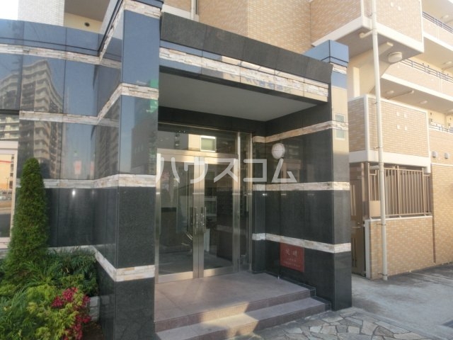 15/25 エントランス