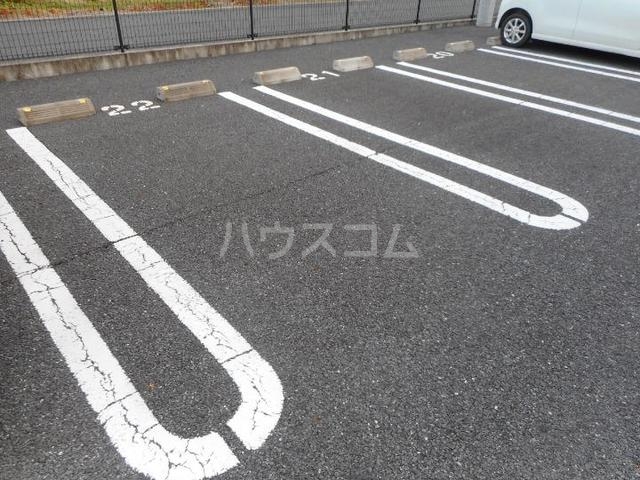 15/21 駐車場