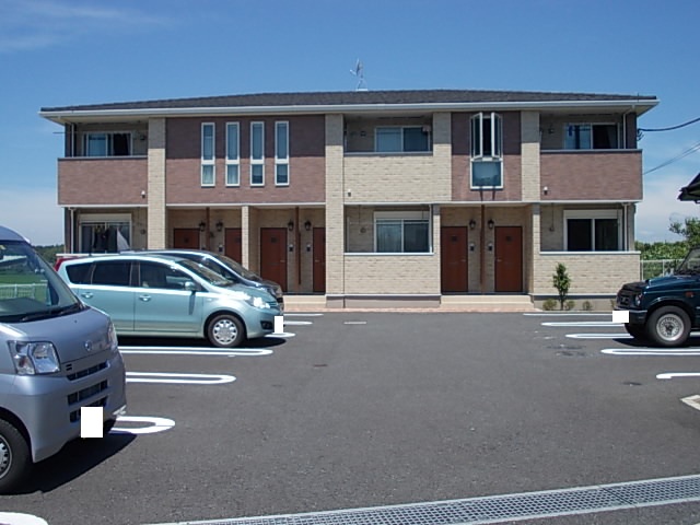 14/20 駐車場