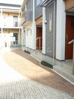 15/21 エントランス