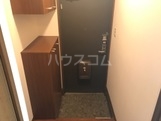 13/25 玄関