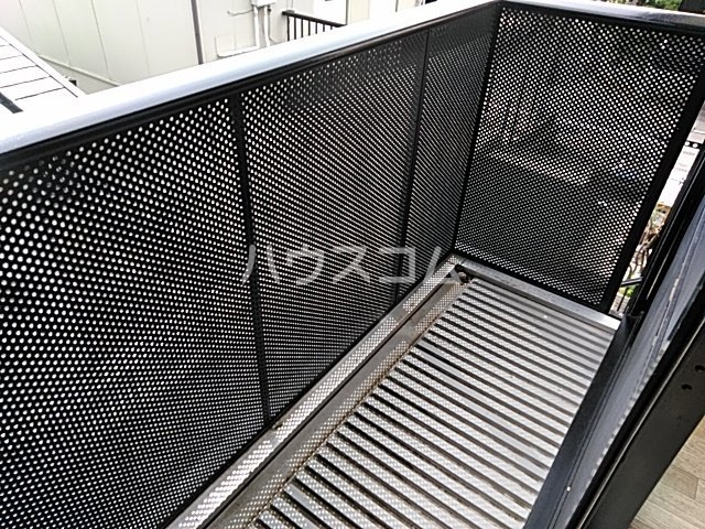 14/28 バルコニー