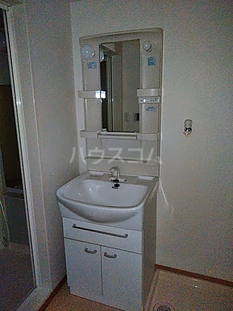 15/30 洗面