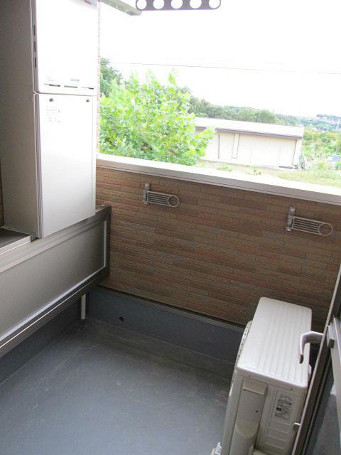 21/30 バルコニー