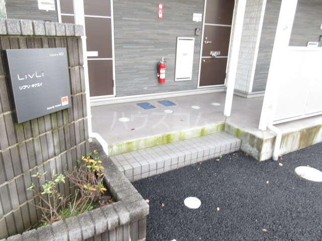 2/4 エントランス