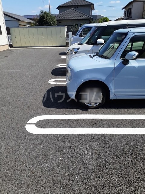 2/8 駐車場