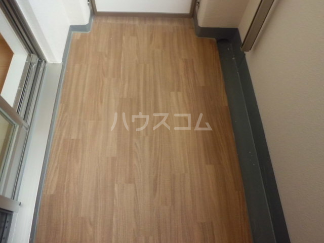 13/25 バルコニー