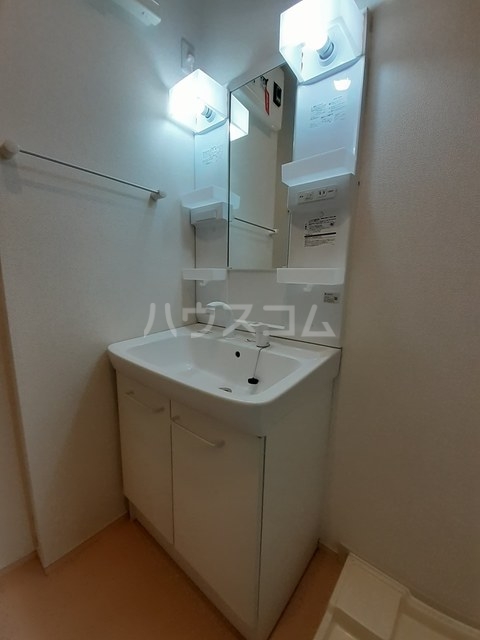 16/28 洗面