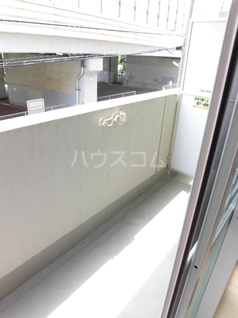 16/27 バルコニー