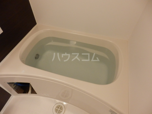 16/30 浴室