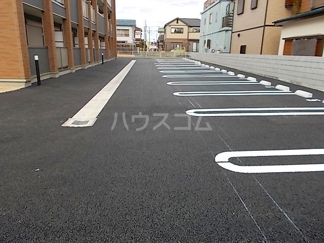 14/20 駐車場