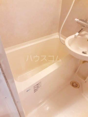 14/30 浴室